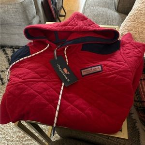 Vineyard Vines quilted shep shirt hoodie